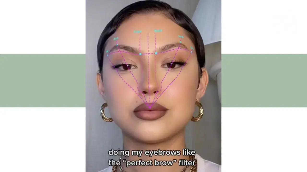 Une femme utilise un filtre pour redessiner son sourcil coupé, cherchant la perfection.